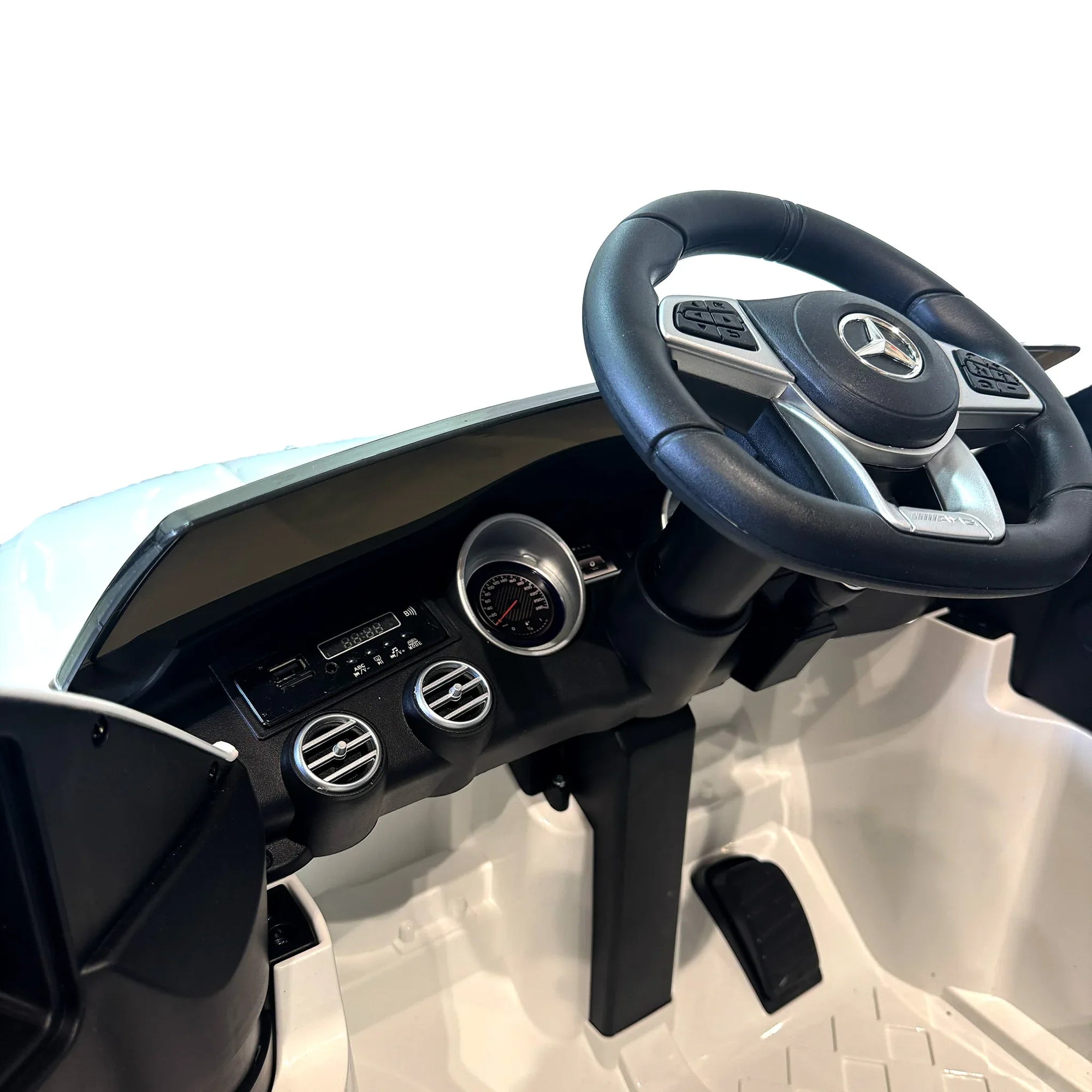 MERCEDES GLC 63S – MP3 – Rücklichter