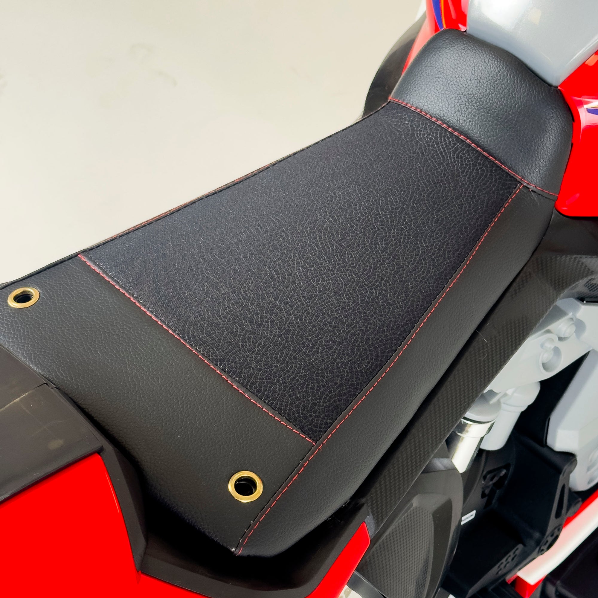 Moto Rivale 12V · 3-6 años